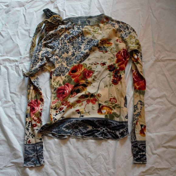 Small Rene Derby Pattern Sequin Top - Picture 5 of 5